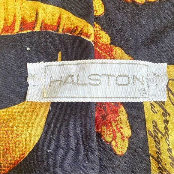 Halston 100% Silk Capricorn Zodiac Tie - Picture 2 of 7
